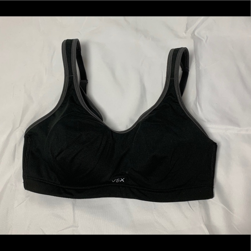 Victoria’s Secret Black Sports Bra